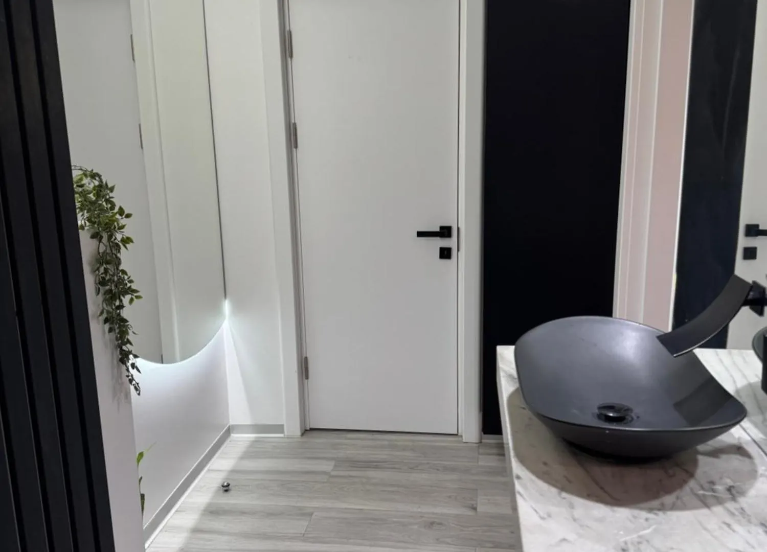 Apartment Ultracentral Luxury Apartament Bucharest
